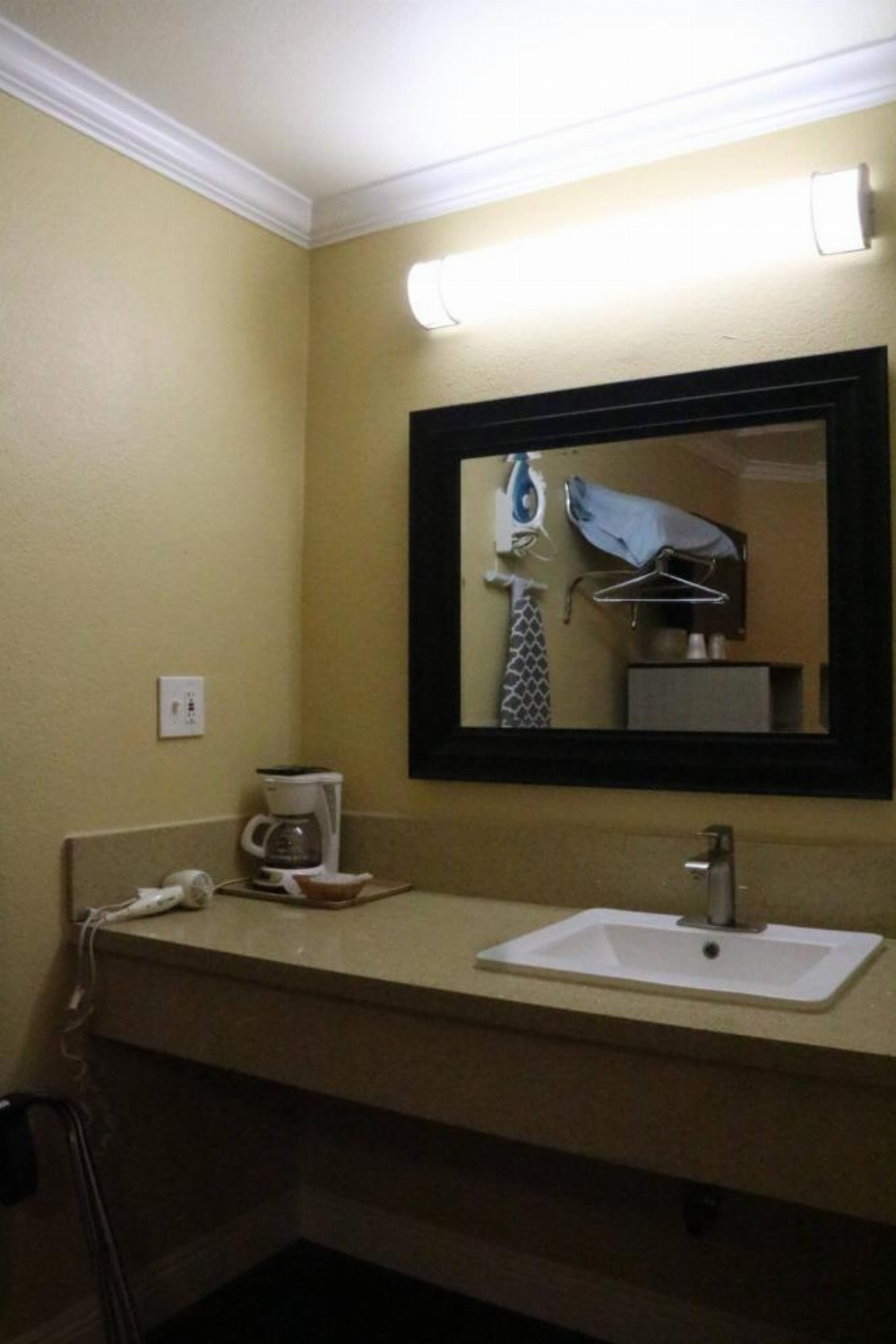 Room image 2
