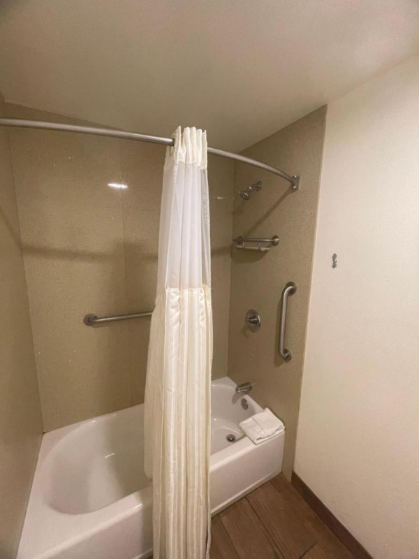 Timberline Motel image 13